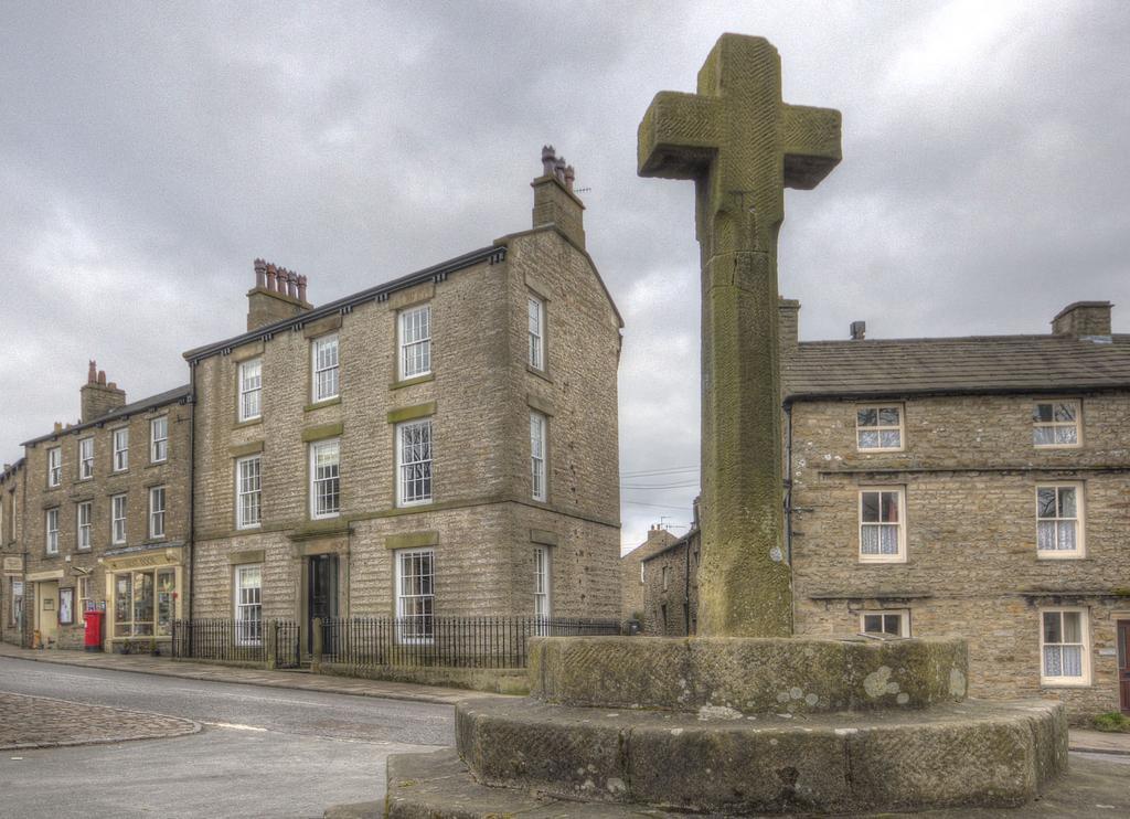 Skeldale House 'All Creatures Great & Small' By Maison Parfaite - Luxury Apartments & Studios In Askrigg, Yorkshire Dales Eksteriør bilde